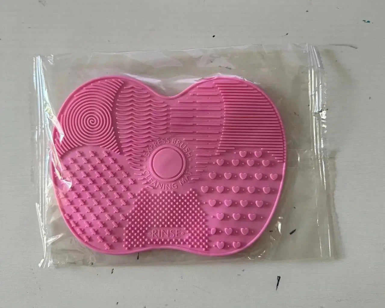 Apple Brush Cleaning Pad