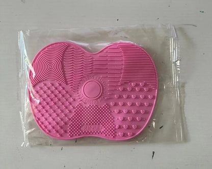 Apple Brush Cleaning Pad